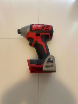 New 1/4” Milwaukee M18 Impact Driver M18  $59 Firm-Firme (Tool Only Solo Herramienta)