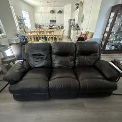 Comfy leather Sofa