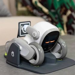 Loona AI Robot Pet with Charging Base