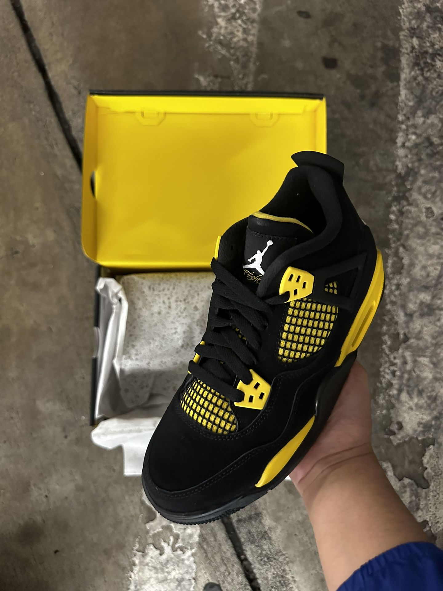 Nike Air Jordan 4 Retro Thunder Men