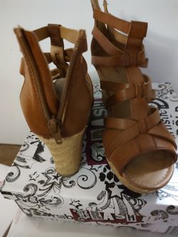 American store eagle wedges