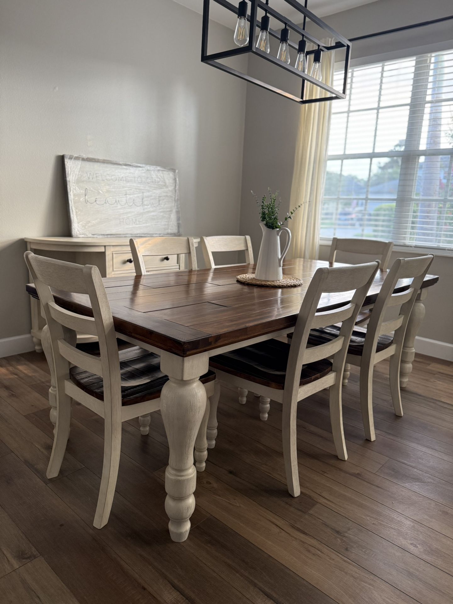 Dining Table And Chairs Farmhouse