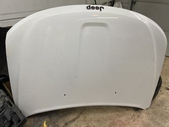 Jeep Hood White