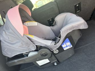Baby Girl Car seat