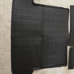 Hyundai Tucson 2022-2023 : All Weather Trunk Mats 