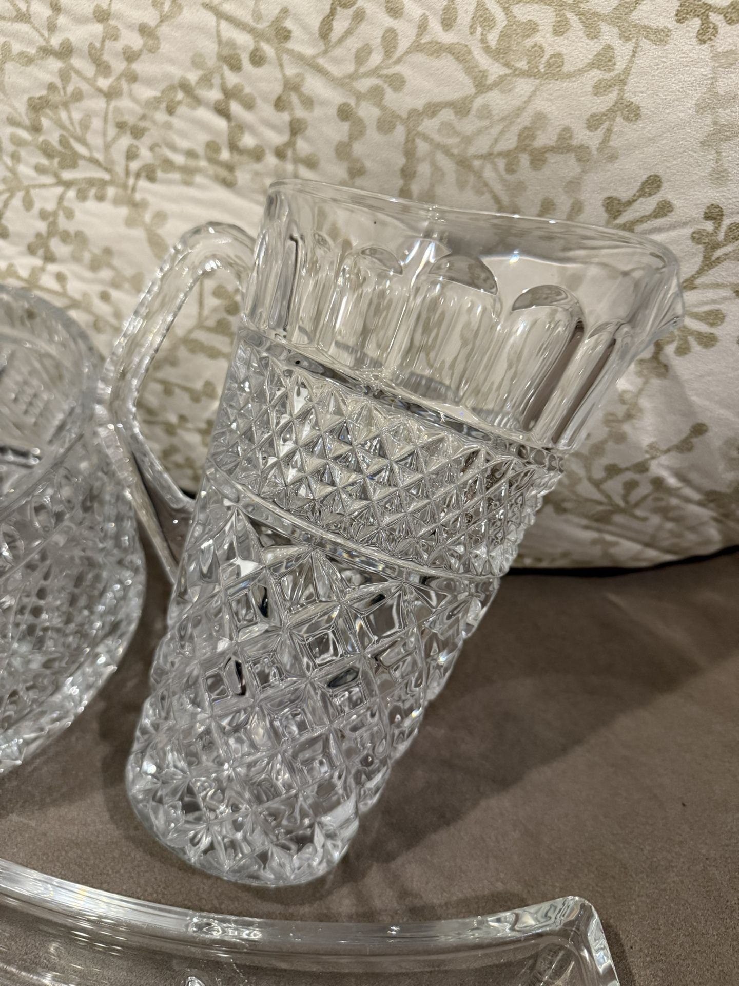 Heavy Crystal Glass Bowl & Pitcher Set + Serving Tray ✨