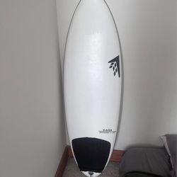 Surfboard 