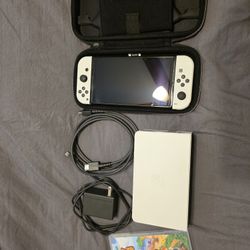 Nintendo Switch OLED *LIKE NEW*