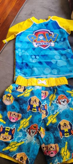 BOY'S BATHING SUIT  SIZE 4/5