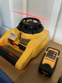 DEWALT Laser Level Kit Rotary With Laser Detector 40 OFF