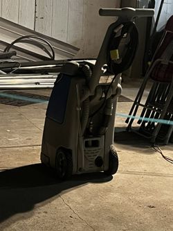 Carpet Cleaner