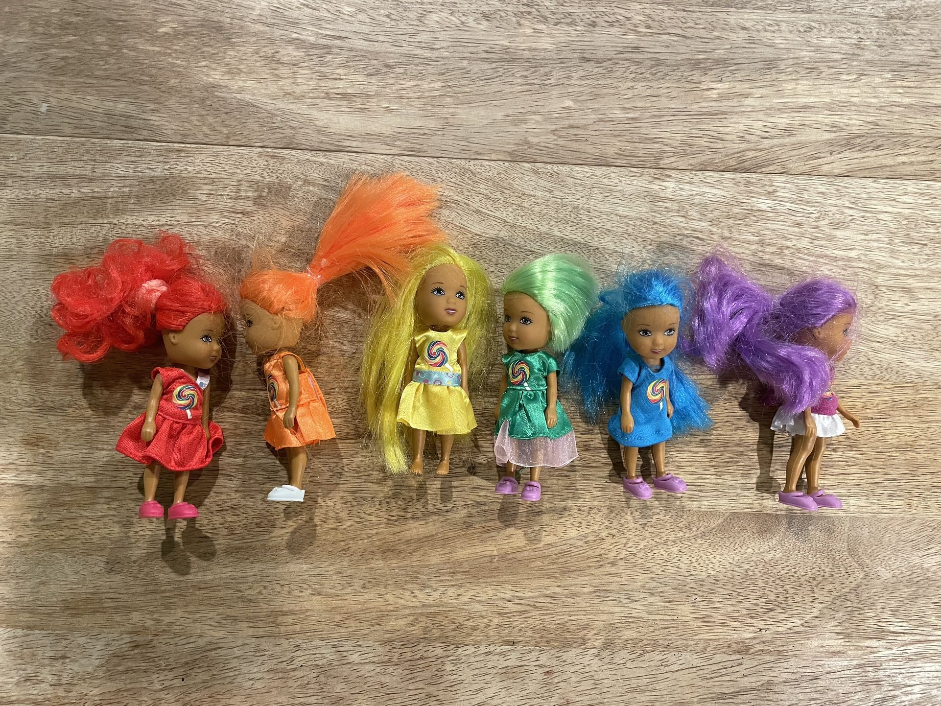 Rainbow Chic Dolls