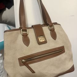 Dooney & Bourke Purse