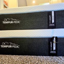 Tempur-Pedic ProAdapt Split King mattress (2*TwinXL)- excellent condtn