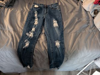 Fashion Nova, Levis, Etc Jeans