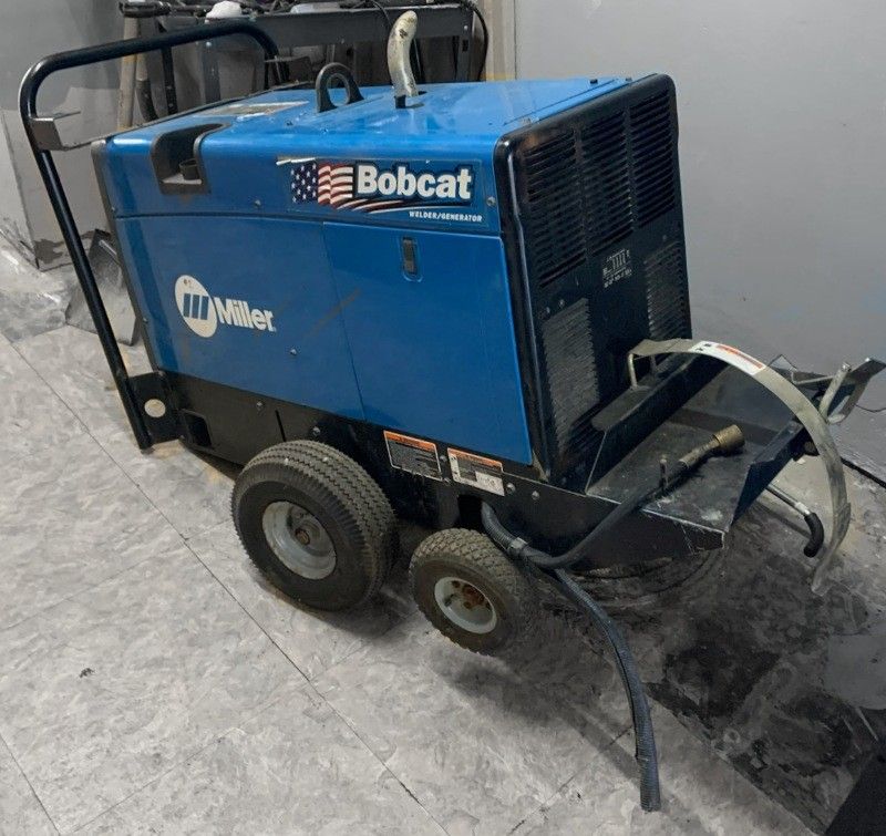 Miller Bobcat 250 Amp Welder / Generator