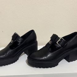 Size 6 1/2 Cute Coquette Platform Buckle Mary Jane  Shoes