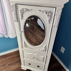  Girls Princess White Armoire