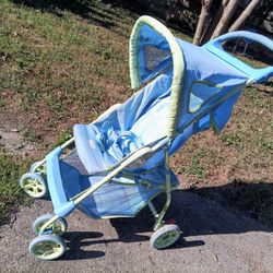 Lightweight Stroller by Carter's - Lots of features!

