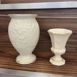 (2) Lenox vases stargazer flowers & Diana octagonal pedestal ivory cream gold