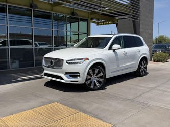 2025 Volvo XC90 Plug-In Hybrid
