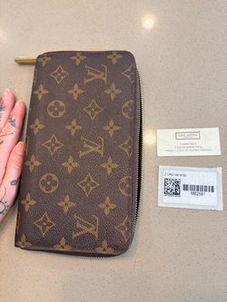 Louie wallet