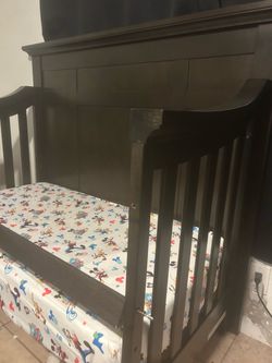 Baby crib