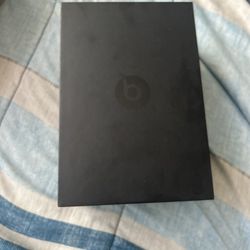 New Beats Solo 3 Headset Black