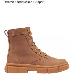 Like new SOREL Women's Explorer Lace-Up Boot. Sells for $150 plus tax at sorel.