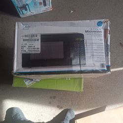 Main Stays Microwave 