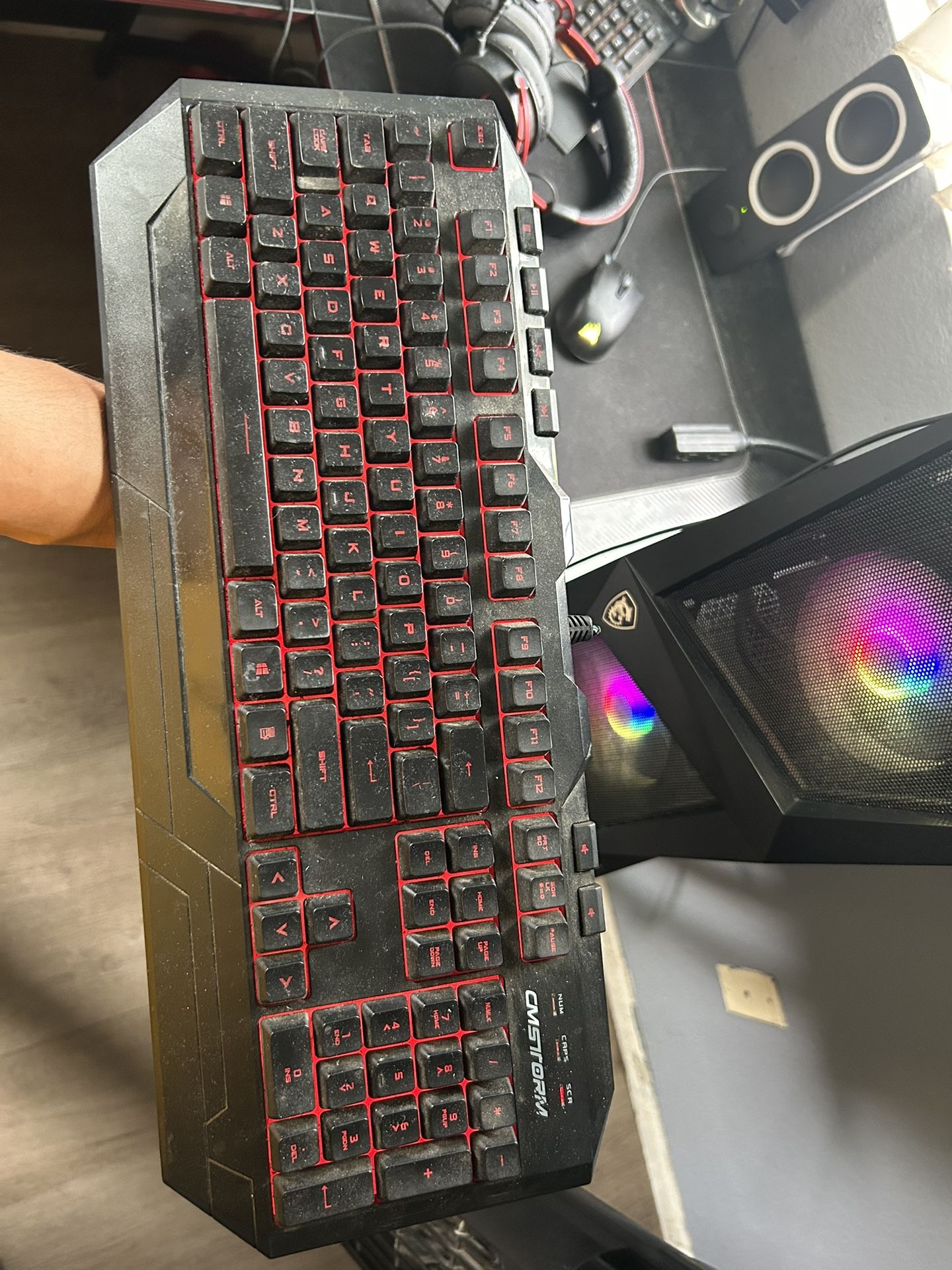 Cooler Master Devastator 3 gaming keyboard