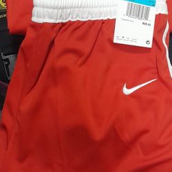 Nike Basketball Shorts W/jersey 
