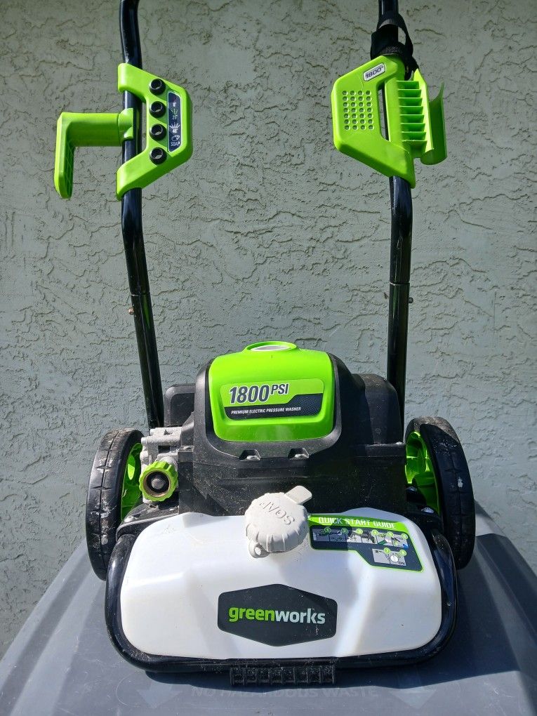 Greenworks Powerwasher 