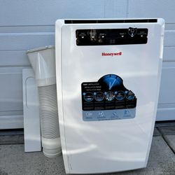 Honeywell Portable AC (model MN10CESWW), Portable Air Conditioner
