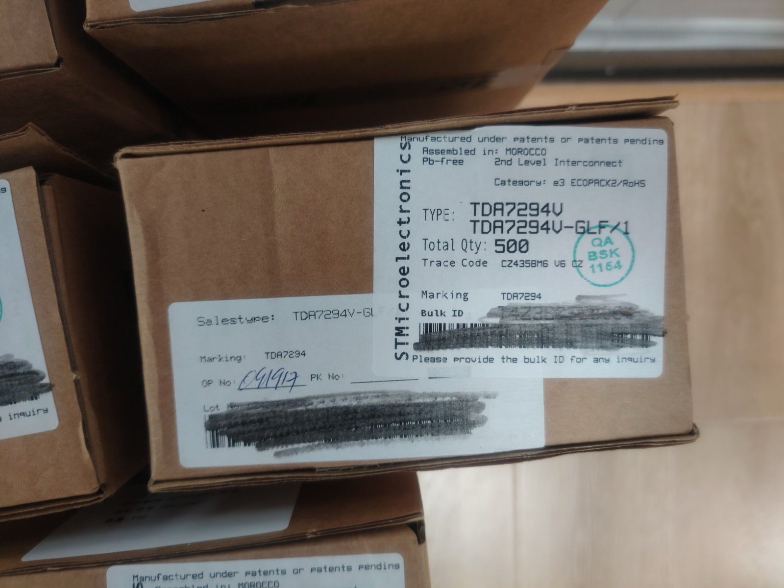 Supply integrated circuits