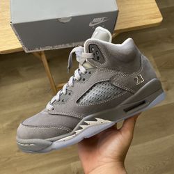 Jordan 5 “Wolf Grey” Gs Size 6.5y
