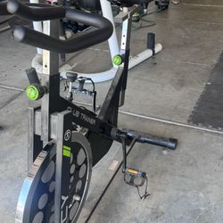 Marcy stationary exercise bike
