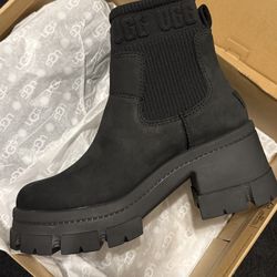 UGG BROOKLYN CHELSEA BOOTS
