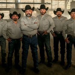 Intocable Concert 