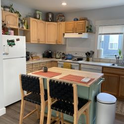 Counter-height Stools 