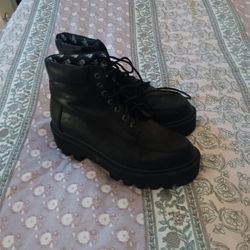 Cute Women's Black Combat Boots Size 7