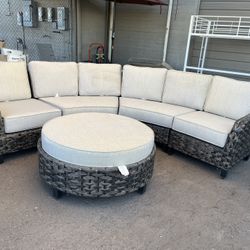 Vigo Patio Sectional With Ottoman 