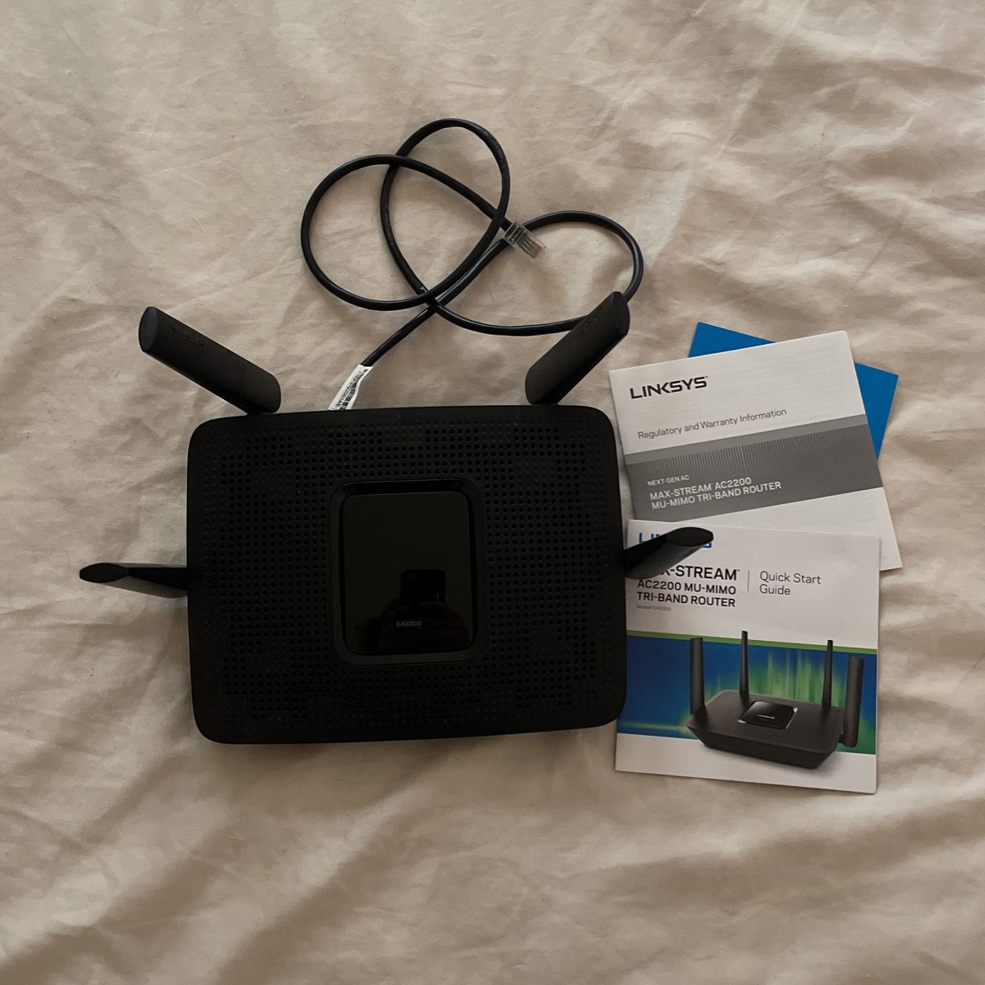 Linksys Max Stream Tri Brand Router