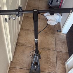 Segway Ninebot E Scooter 