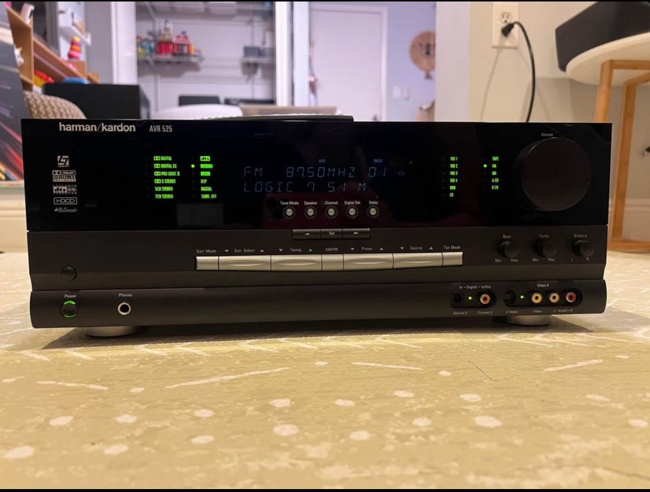 Harman Kardon AVR 525 7.1 Channel Receiver w/ Remote