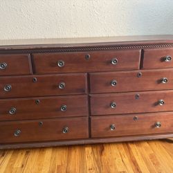 Wood Dresser – Excellent Quality