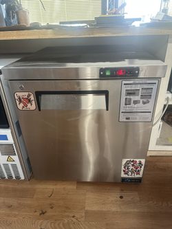 Underbar Commercial Refrigerator
