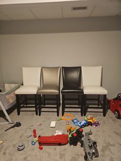 Counter high Chair 4 Peice