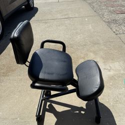 Ergonomic  kneeling Chair 