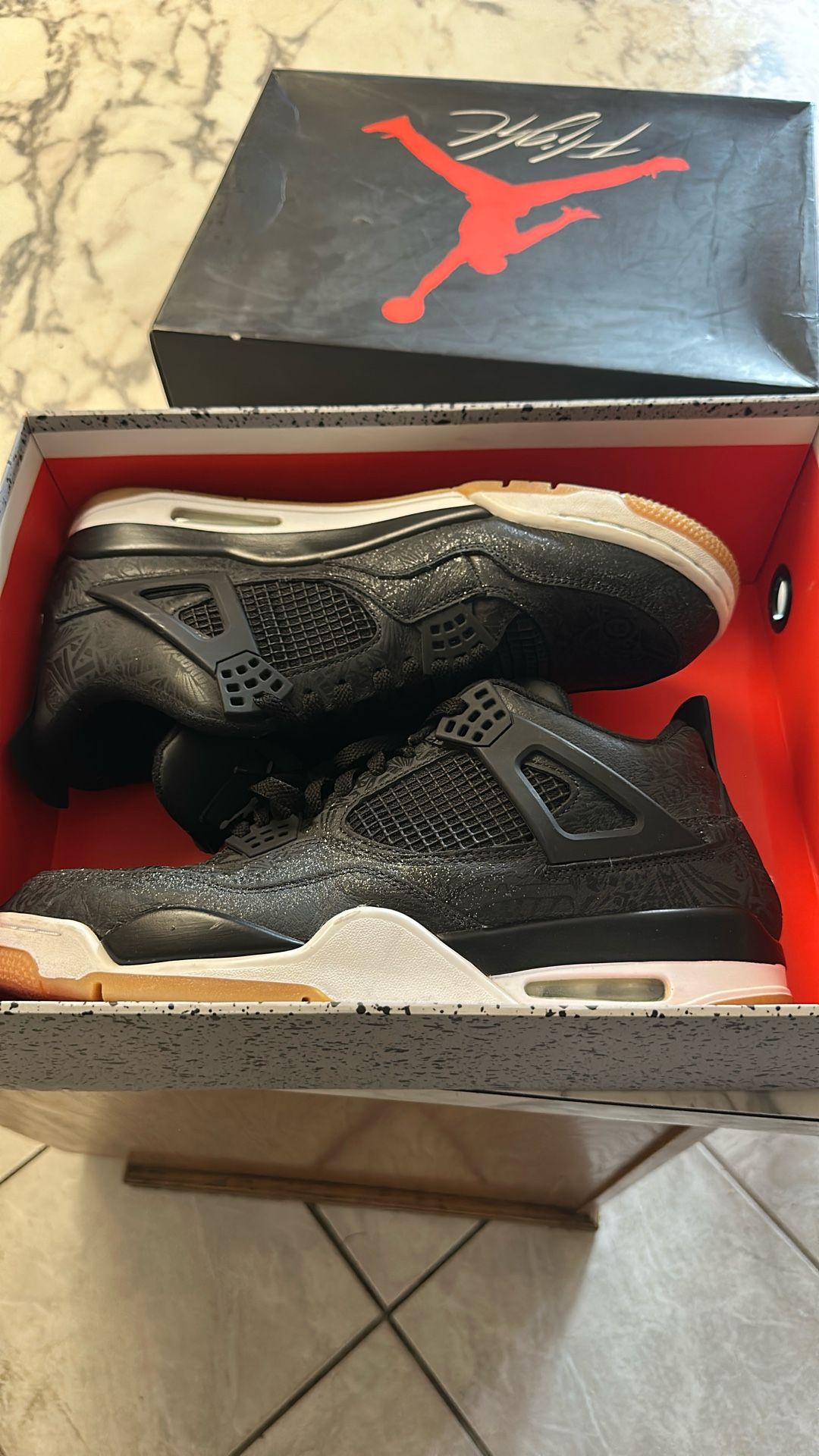 Jordan 4